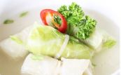 Hướng dẫn nấu canh cải thảo cuộn thịt ngọt thanh