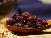 Ngũ vị tử - Chữa ho, mộng tinh, di tinh, hoạt tinh, đái dầm, niệu tần, tiêu chảy