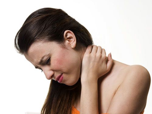 Bệnh vẹo cổ - Triệu chứng, nguyên nhân và cách điều trị