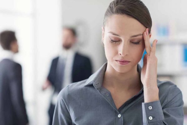 Bệnh đau đầu từng cụm - Triệu chứng, nguyên nhân và cách điều trị