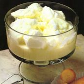 Cách làm kem trứng đậu xanh thơm ngon, ngọt vị cho ngày se lạnh