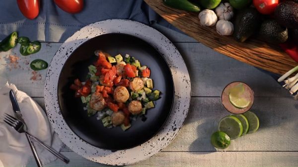 4 bước đơn giản để có món Salad sò điệp và bơ dinh dưỡng tại nhà